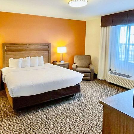 Mainstay Suites Watford City - Event Center Extérieur photo