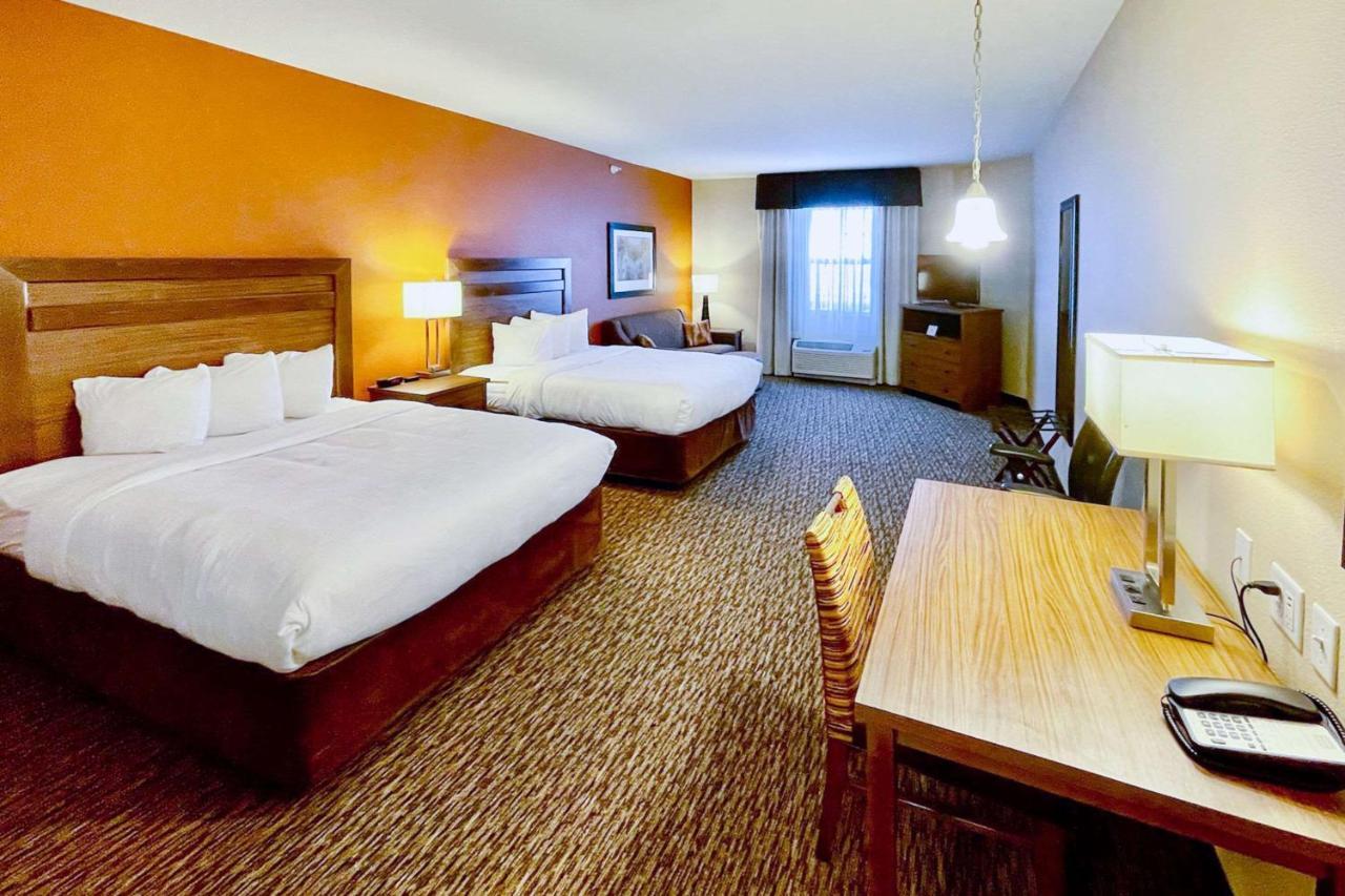 Mainstay Suites Watford City - Event Center Extérieur photo