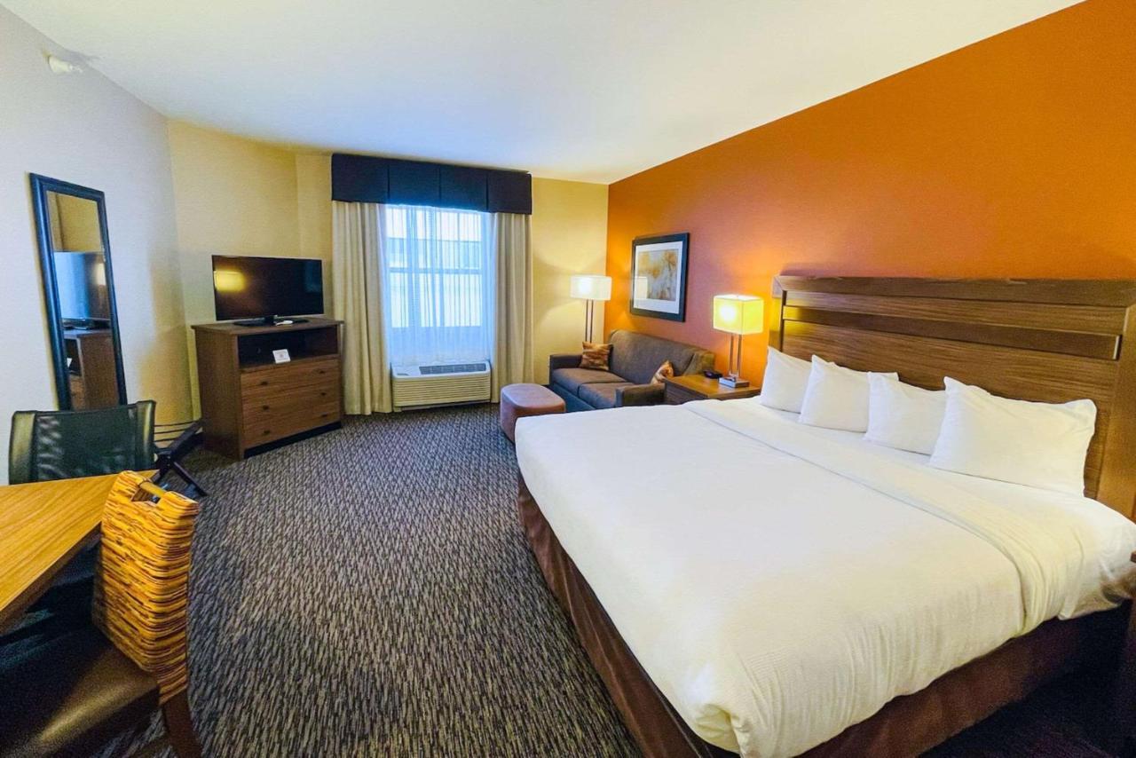 Mainstay Suites Watford City - Event Center Extérieur photo