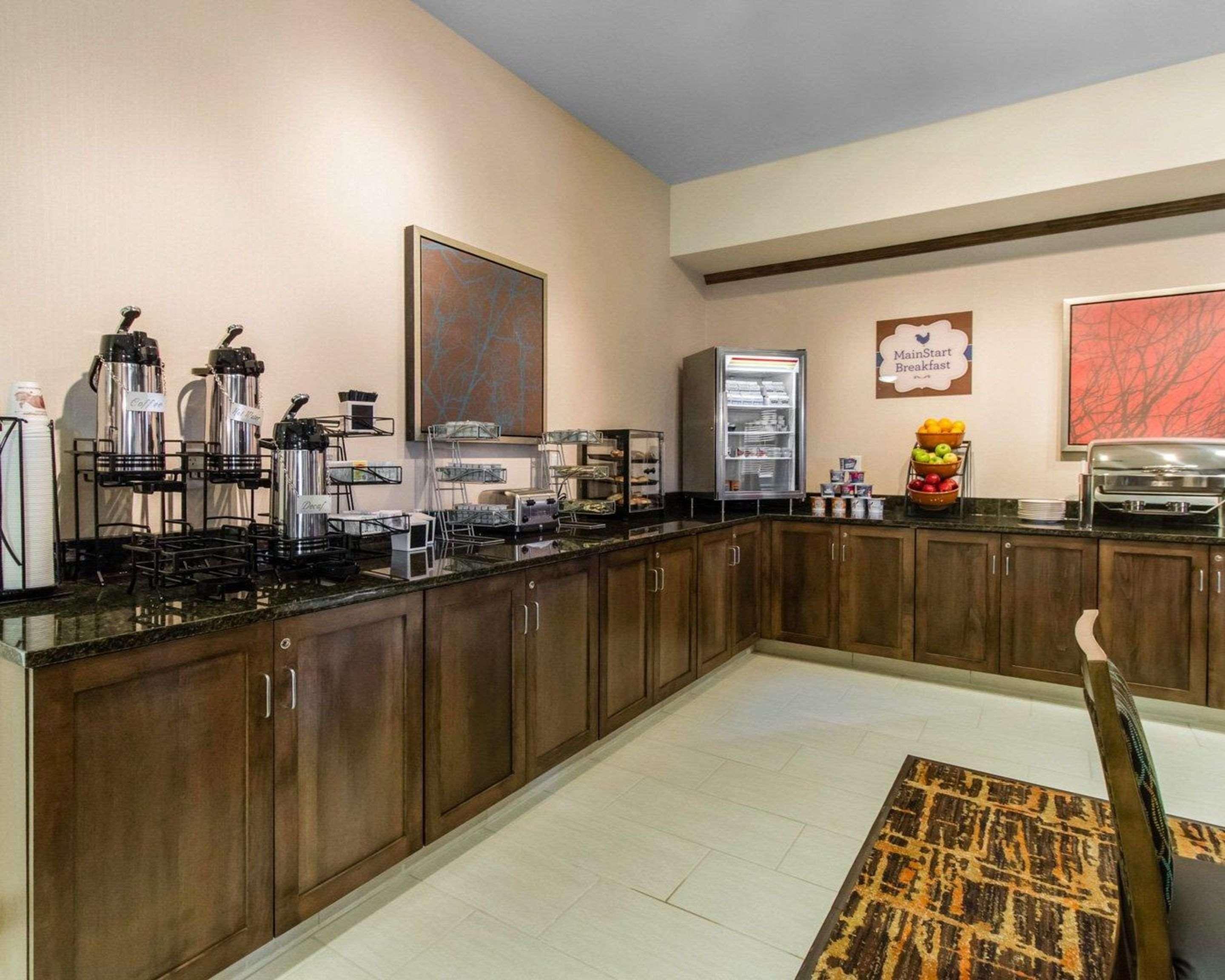 Mainstay Suites Watford City - Event Center Extérieur photo
