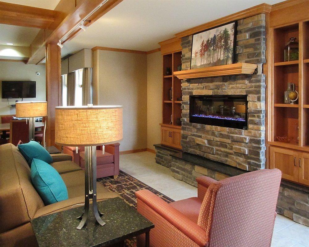 Mainstay Suites Watford City - Event Center Extérieur photo