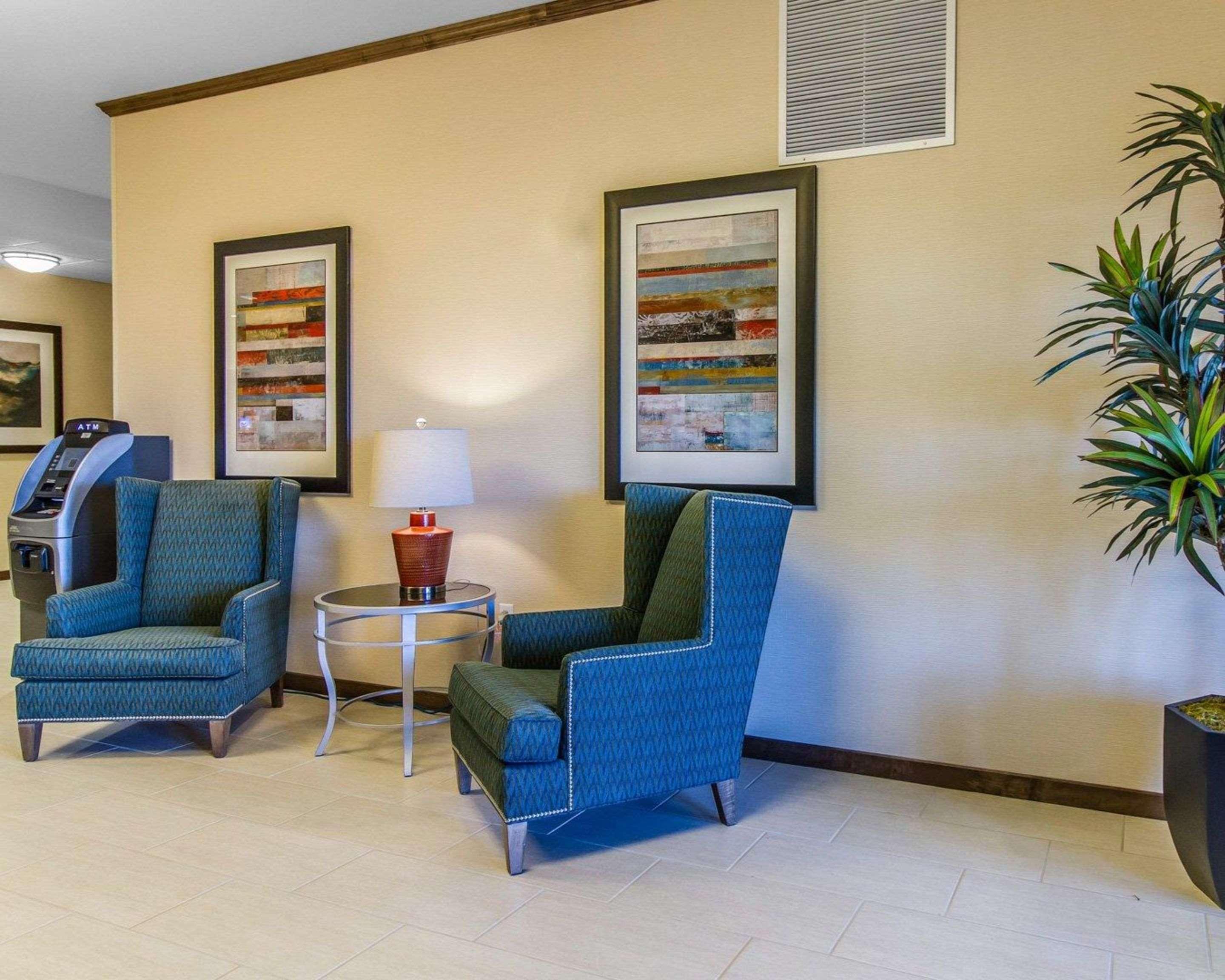 Mainstay Suites Watford City - Event Center Extérieur photo